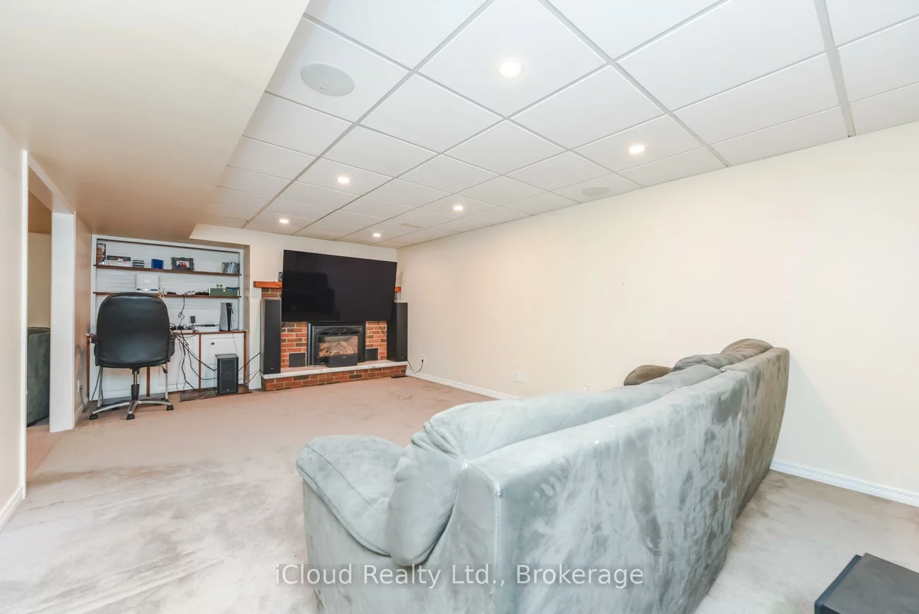 3, Cedar, Caledon Village, Caledon