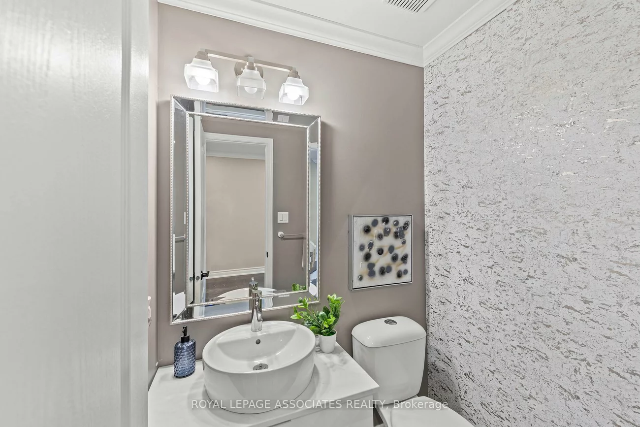 33, Hutton, Rural Caledon, Caledon