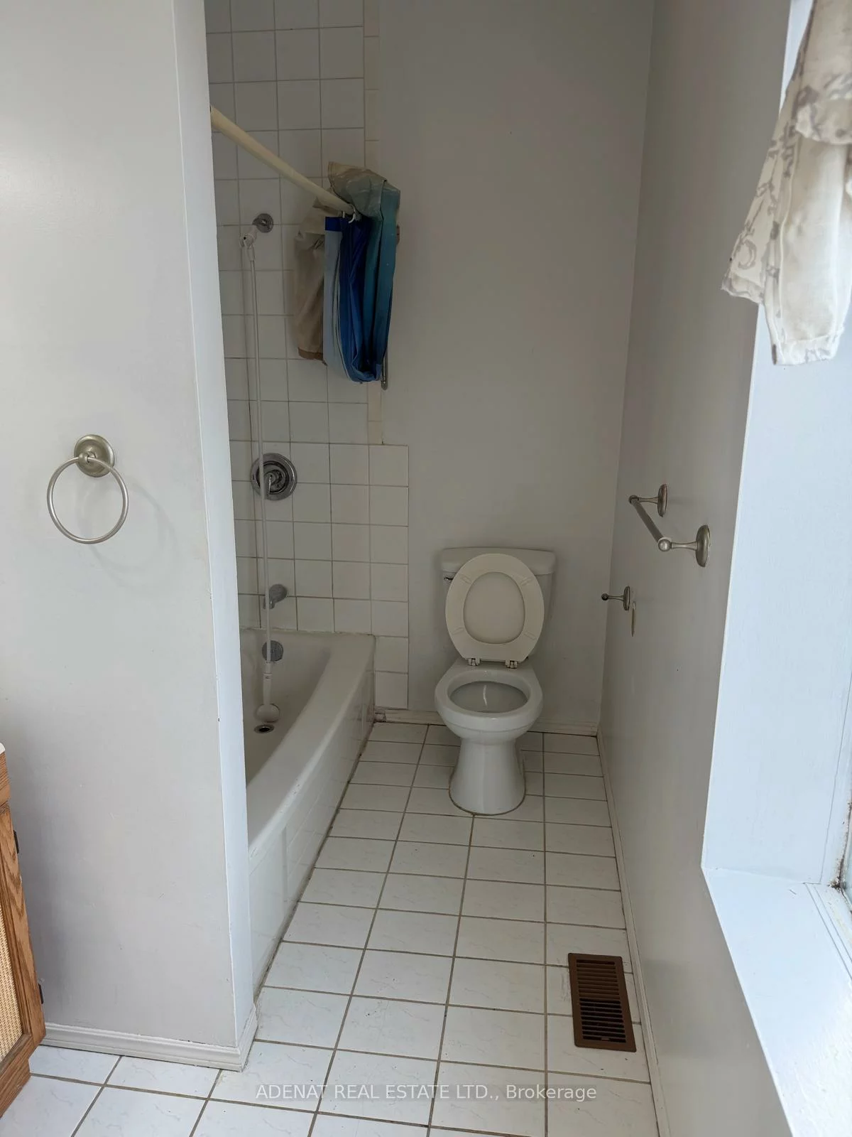 19734, Airport, Caledon Village, Caledon