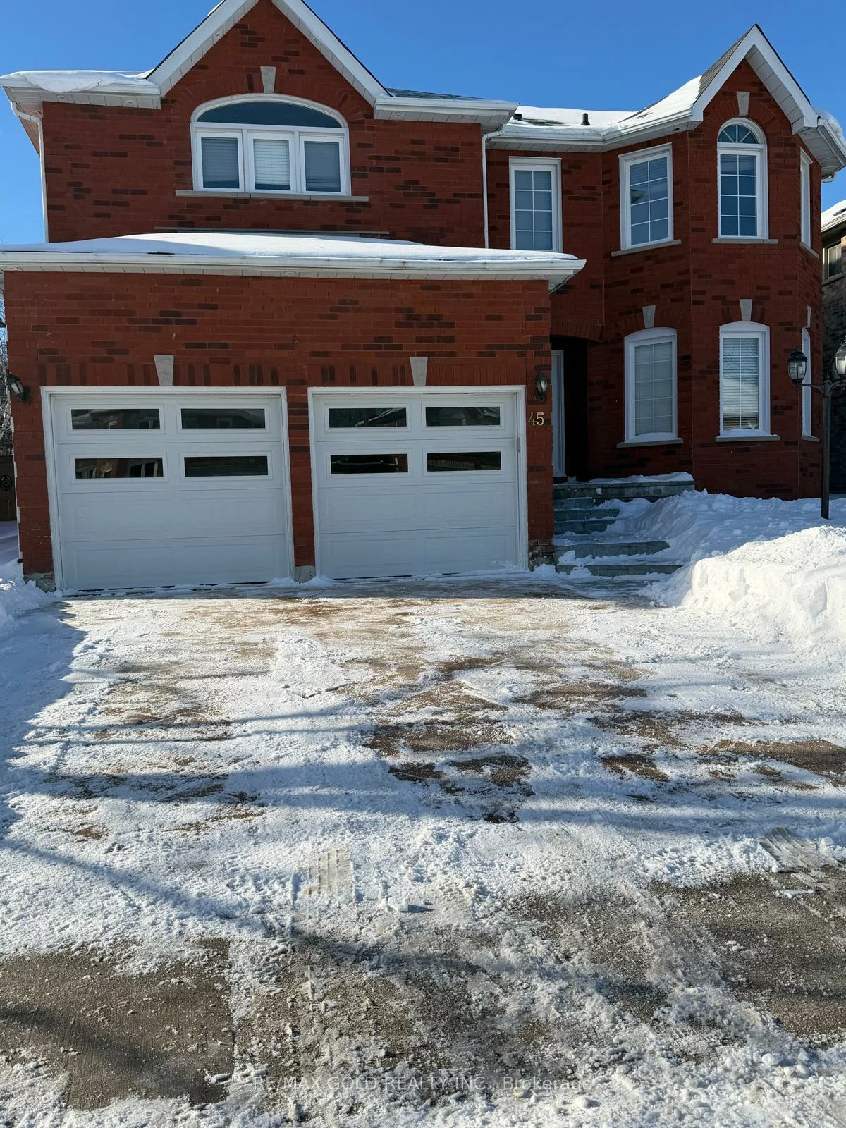 45, Livingston, Rural Caledon, Caledon