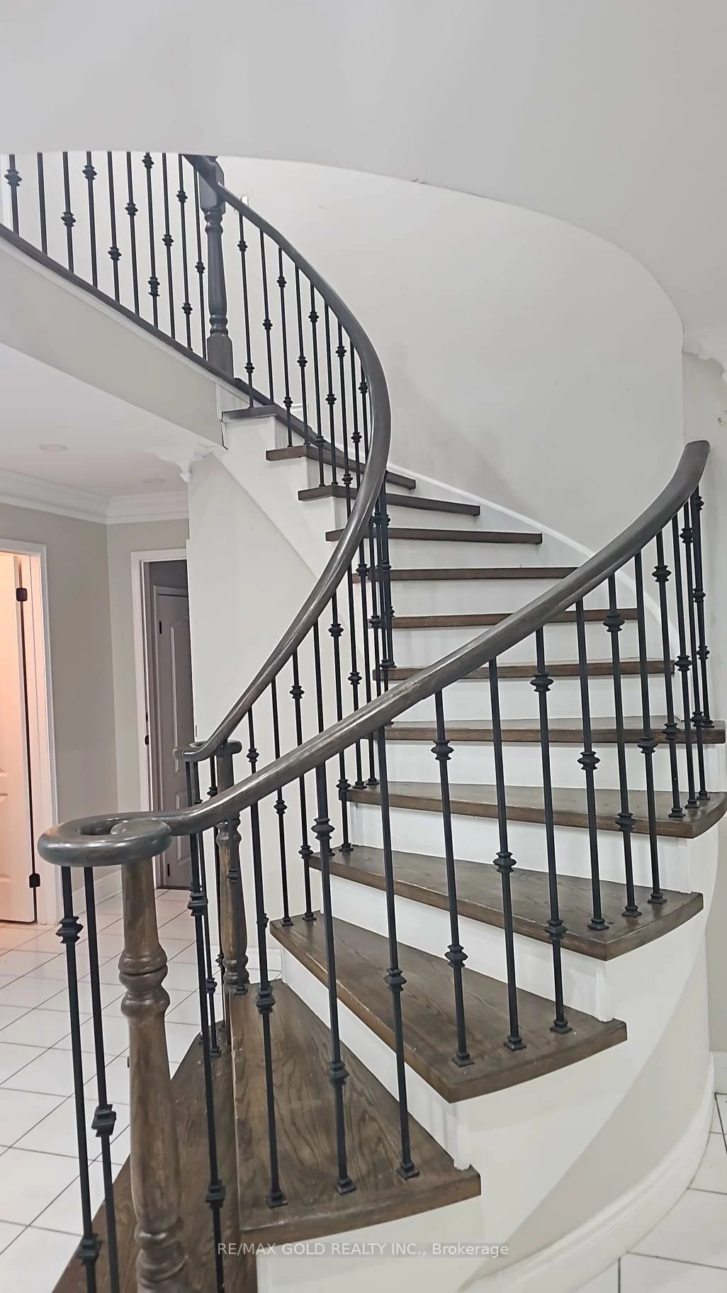 45, Livingston, Rural Caledon, Caledon