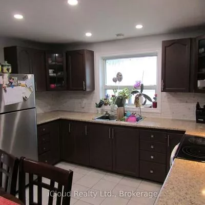 170, Troiless, Caledon Village, Caledon