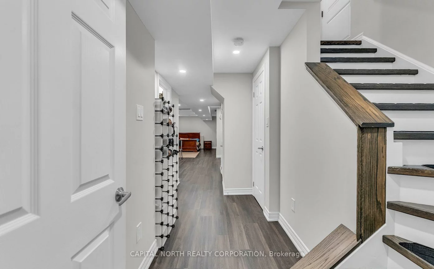 66, Waterbury, Bolton East, Caledon