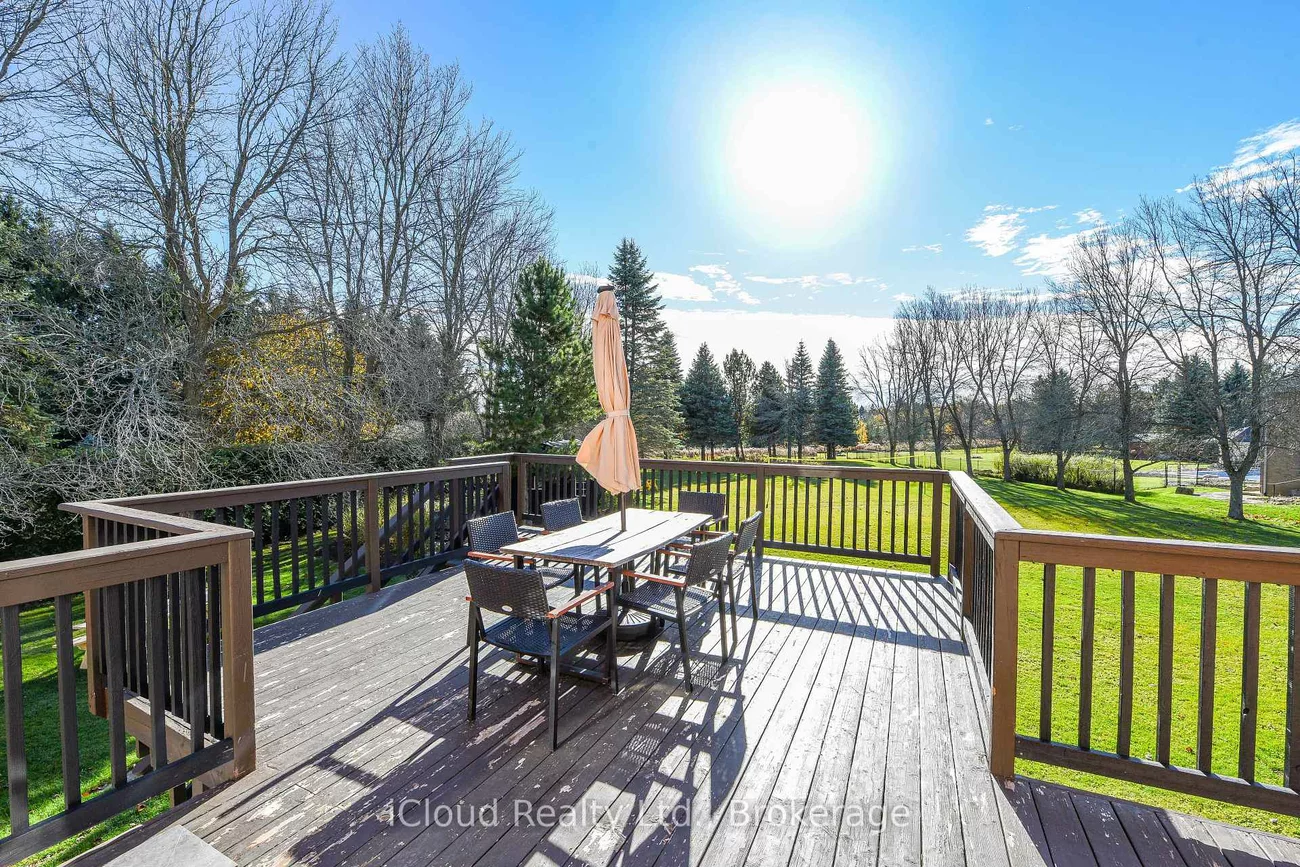 25, Giles, Caledon Village, Caledon