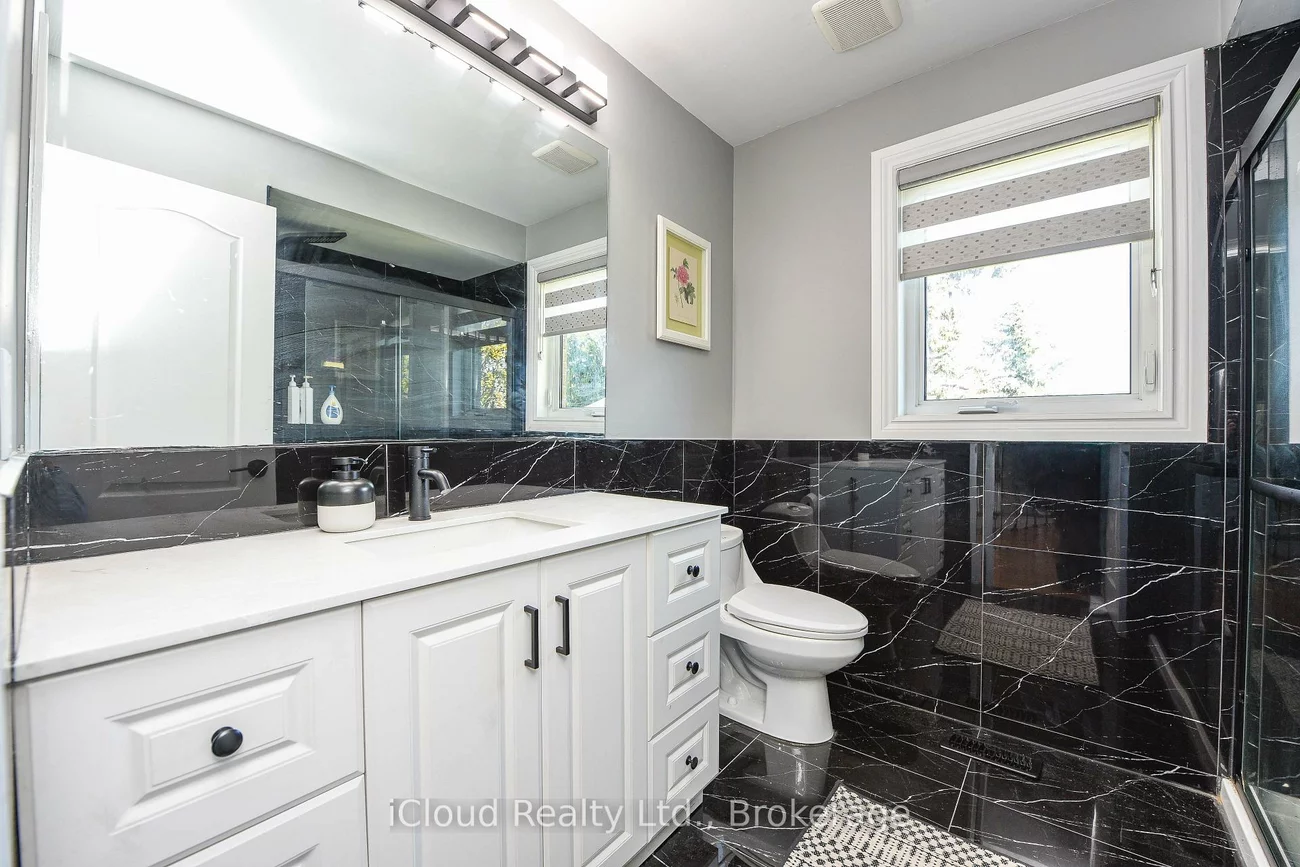 25, Giles, Caledon Village, Caledon