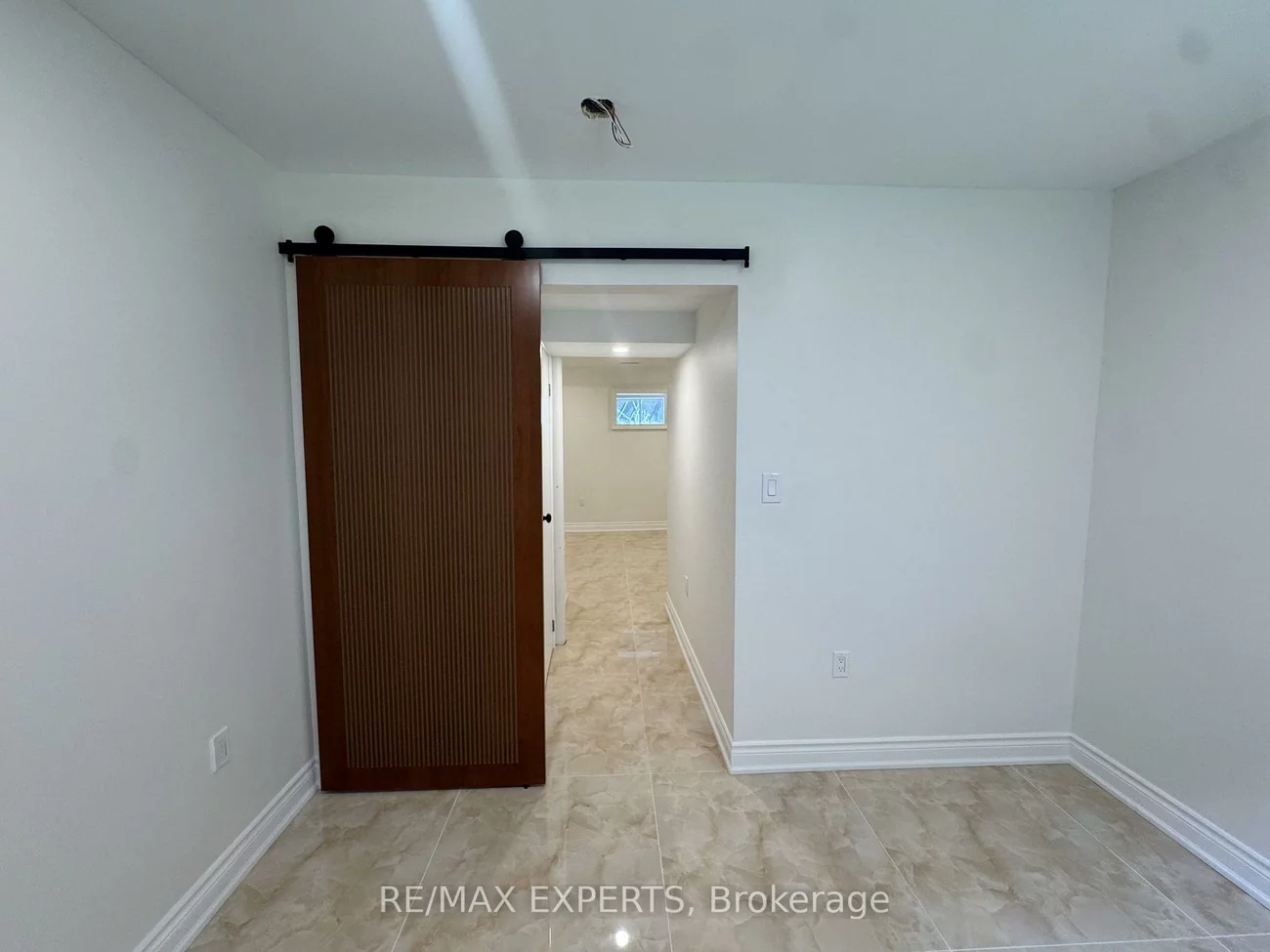 209, Ridge, Bolton West, Caledon