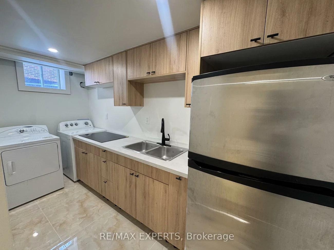 209, Ridge, Bolton West, Caledon