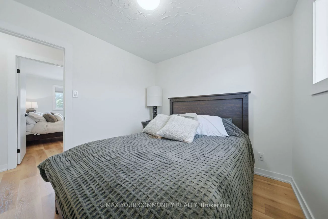 150, connaught, Bolton West, Caledon