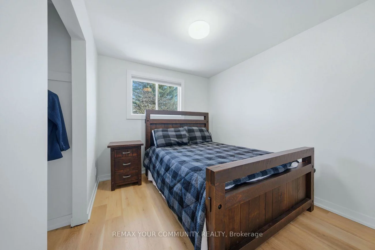 150, connaught, Bolton West, Caledon