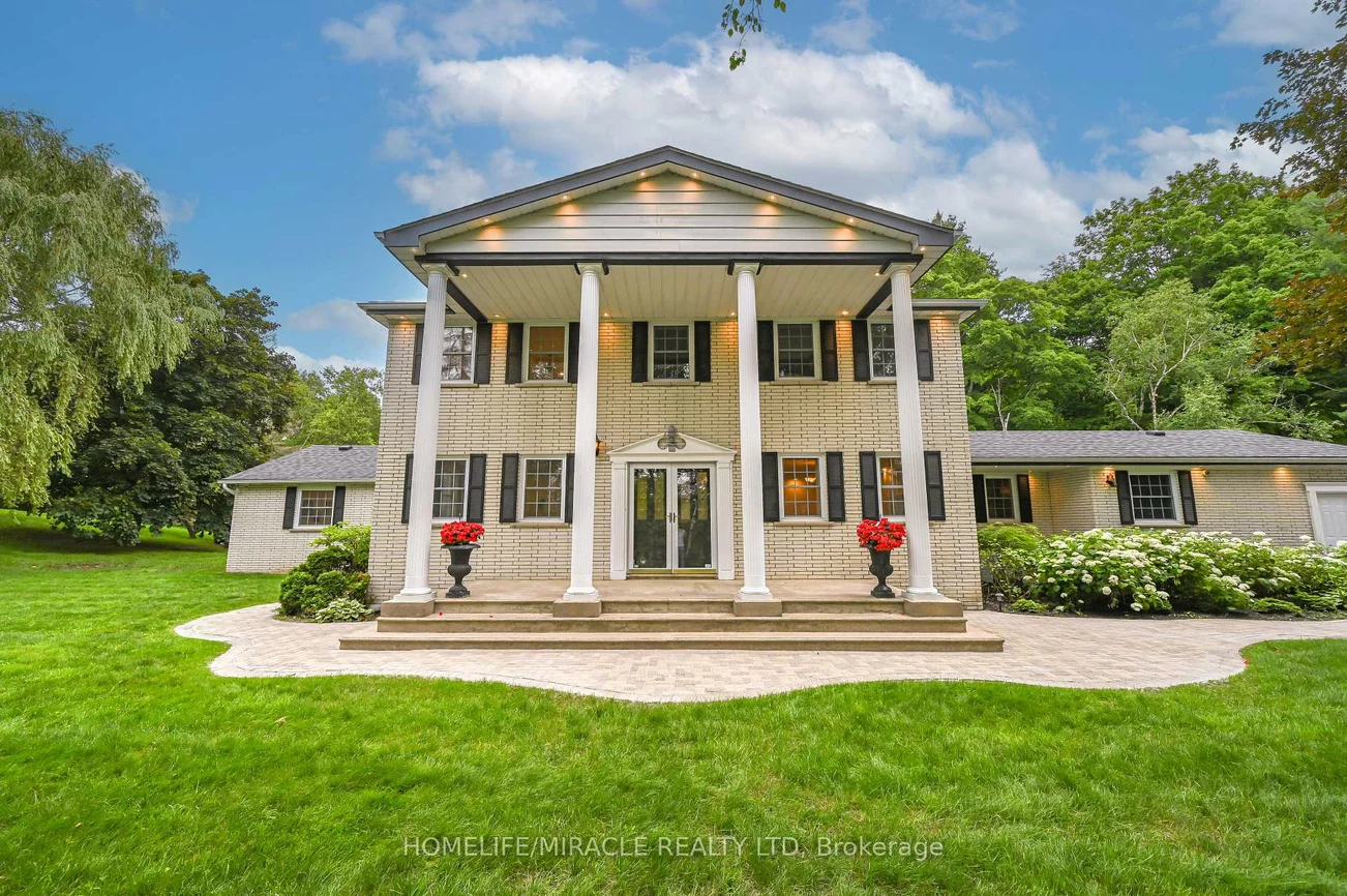 62, Gibson Lake, Palgrave, Caledon