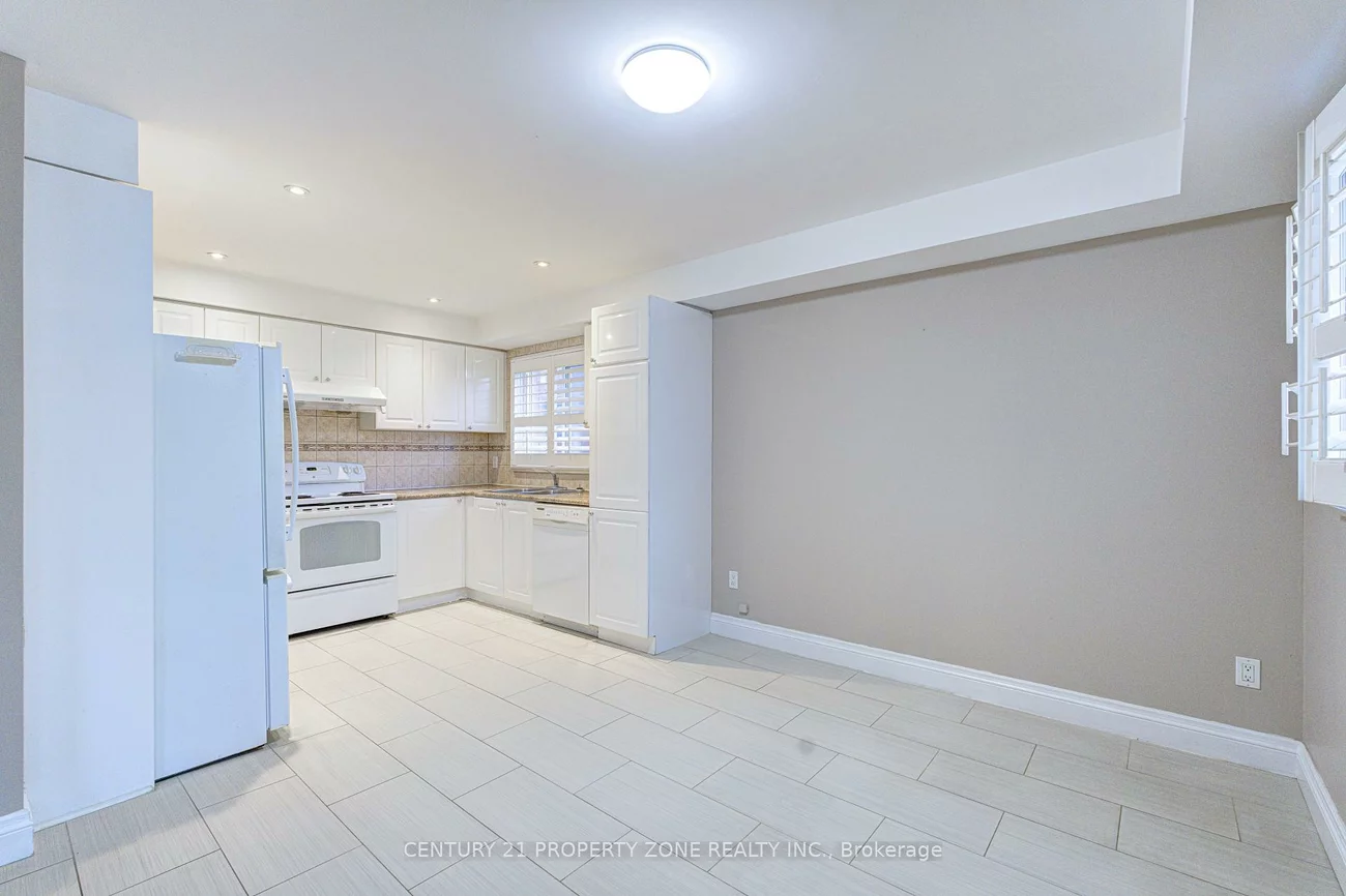 4, Compton, Bolton East, Caledon