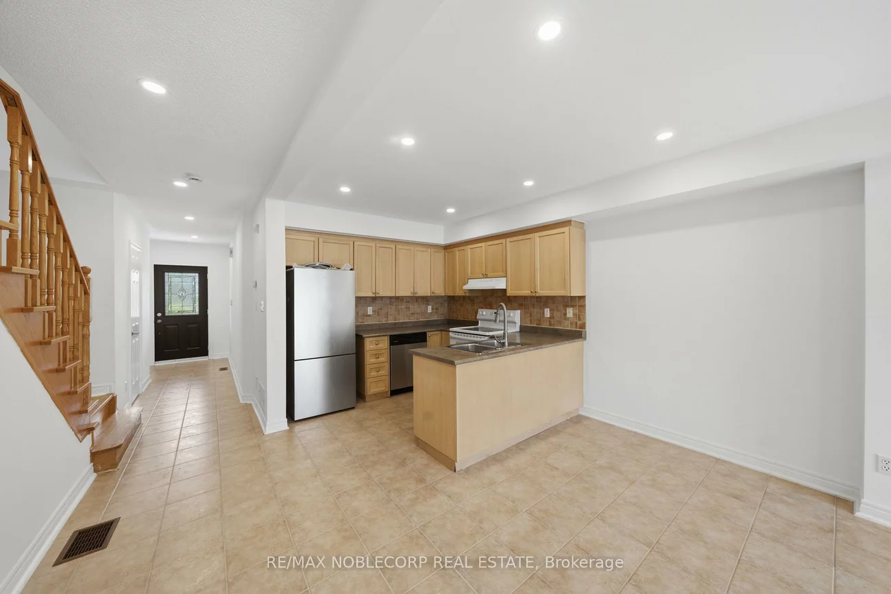 22, Carriage House, Bolton East, Caledon