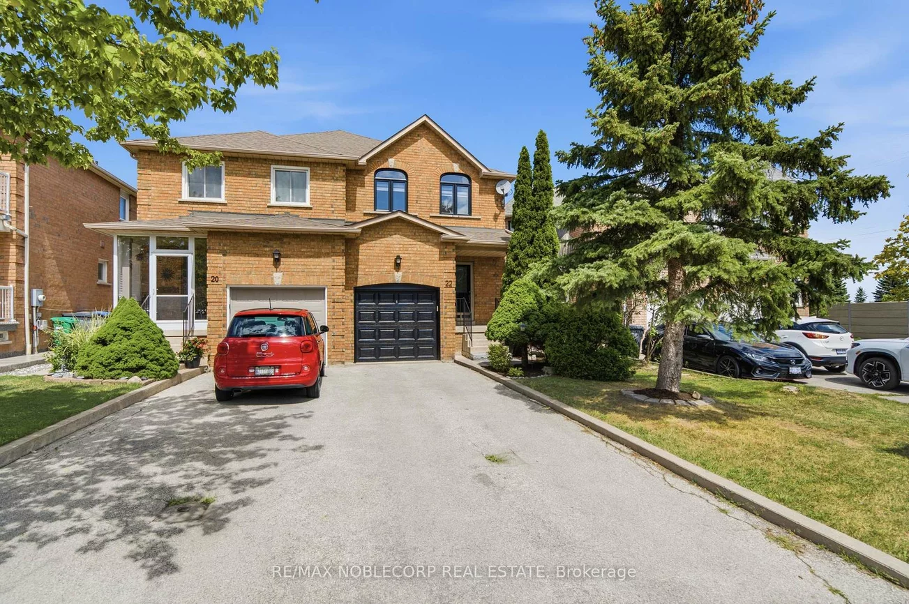 22, Carriage House, Bolton East, Caledon