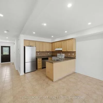 22, Carriage House, Bolton East, Caledon