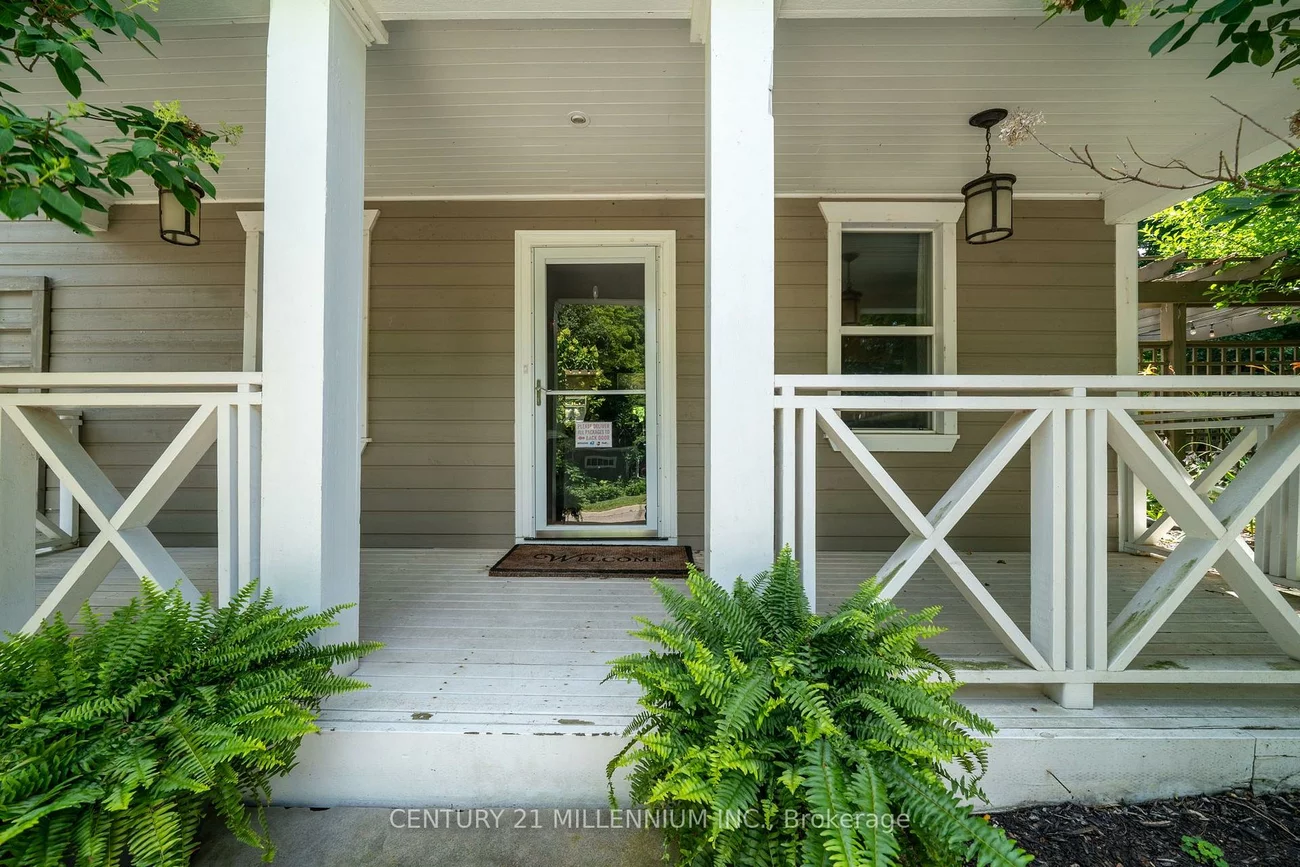 255, MacDonald, Inglewood, Caledon