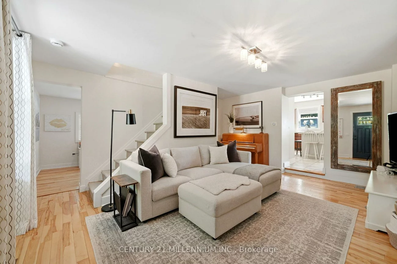 255, MacDonald, Inglewood, Caledon
