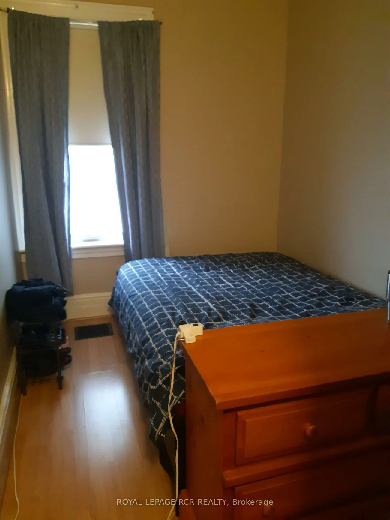 50, Queen, Bolton West, Caledon