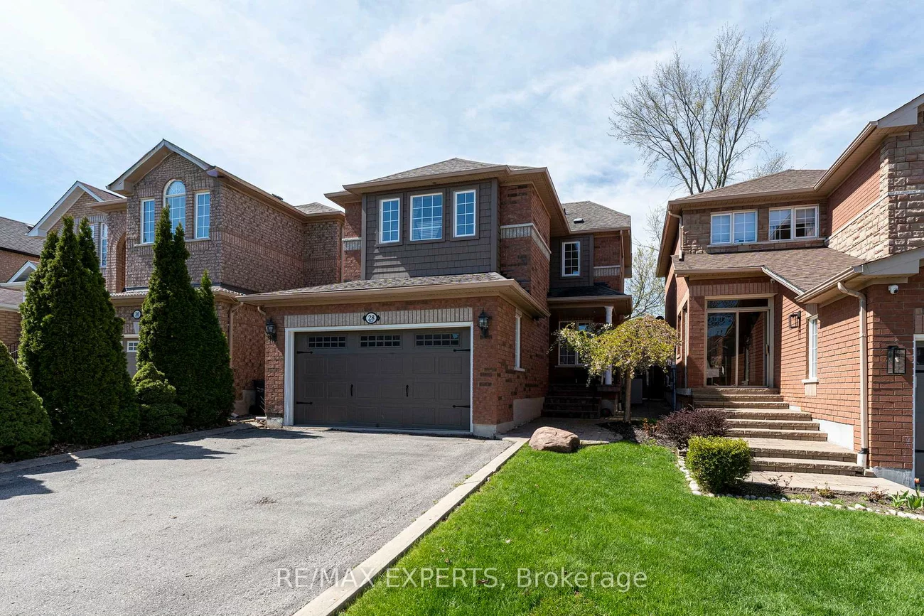 28, Crestridge, Bolton North, Caledon