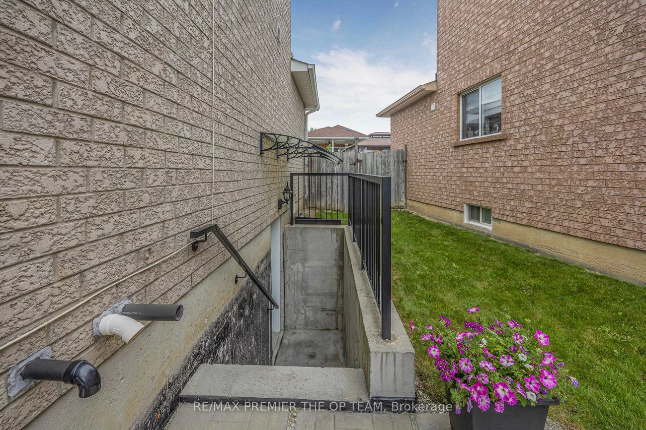 223, Landsbridge, Bolton East, Caledon