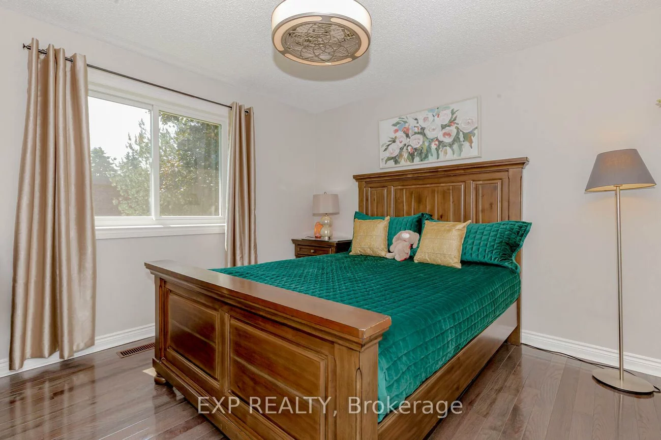 16786, Mount Wolfe, Palgrave, Caledon