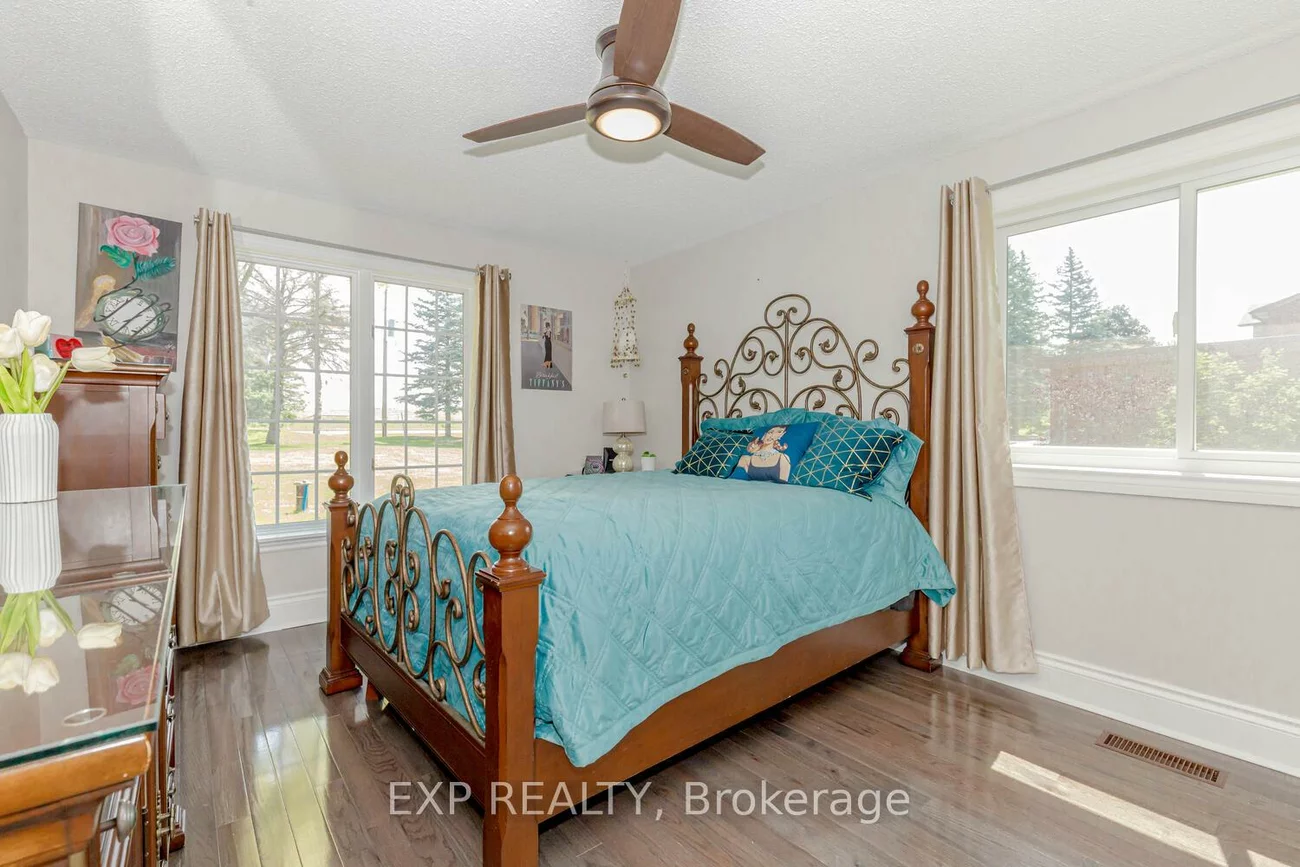 16786, Mount Wolfe, Palgrave, Caledon