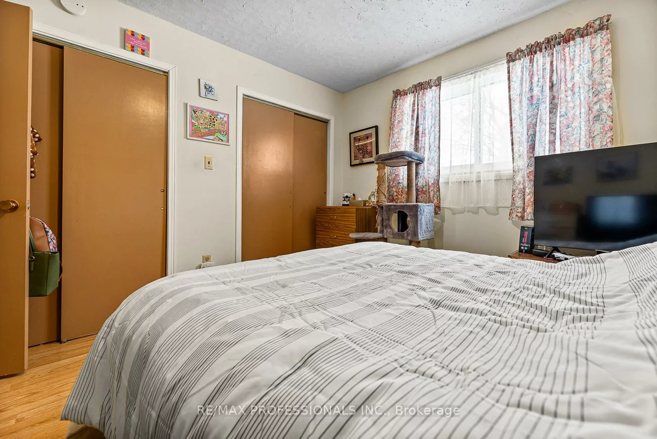 31, Norton, Bolton East, Caledon