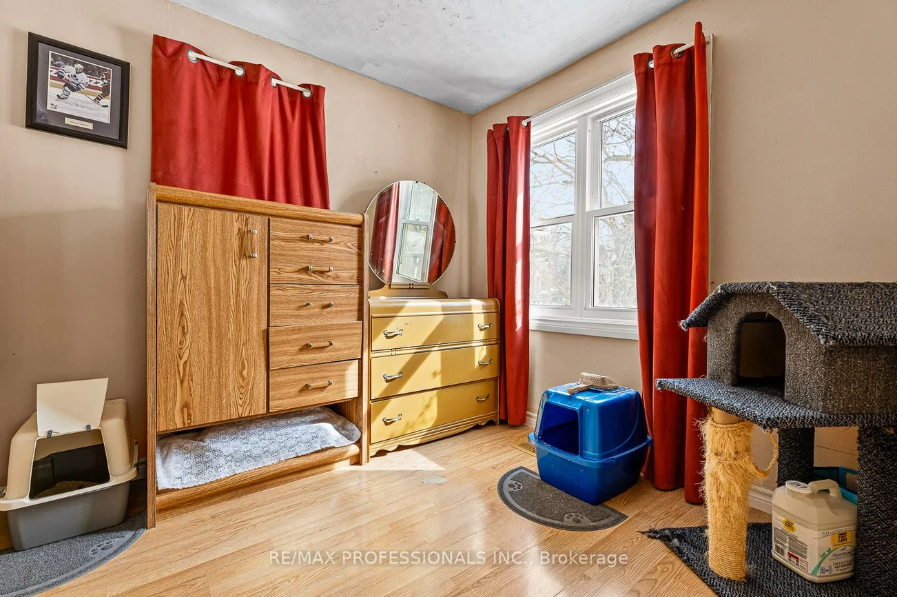 31, Norton, Bolton East, Caledon