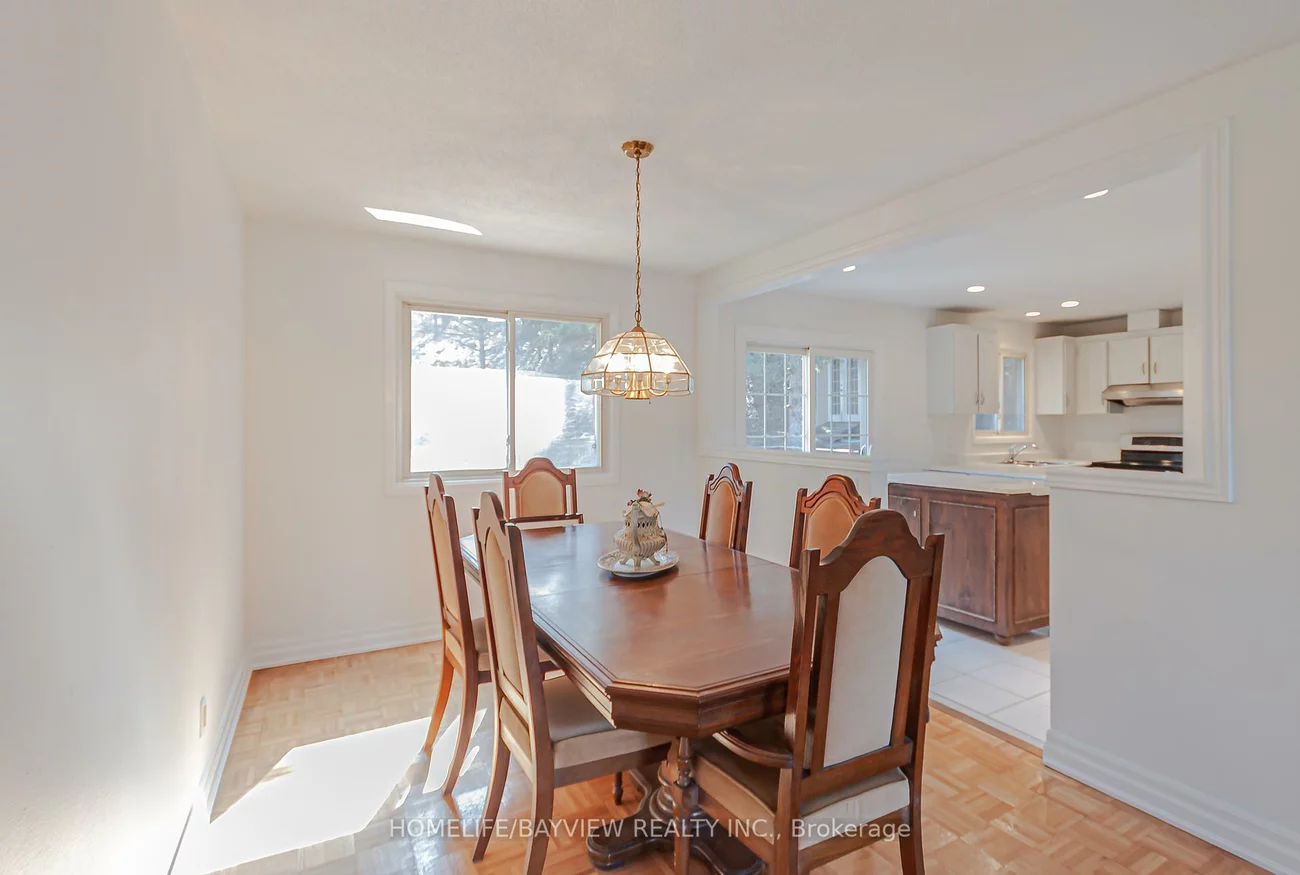 49, Hilltop, Bolton West, Caledon