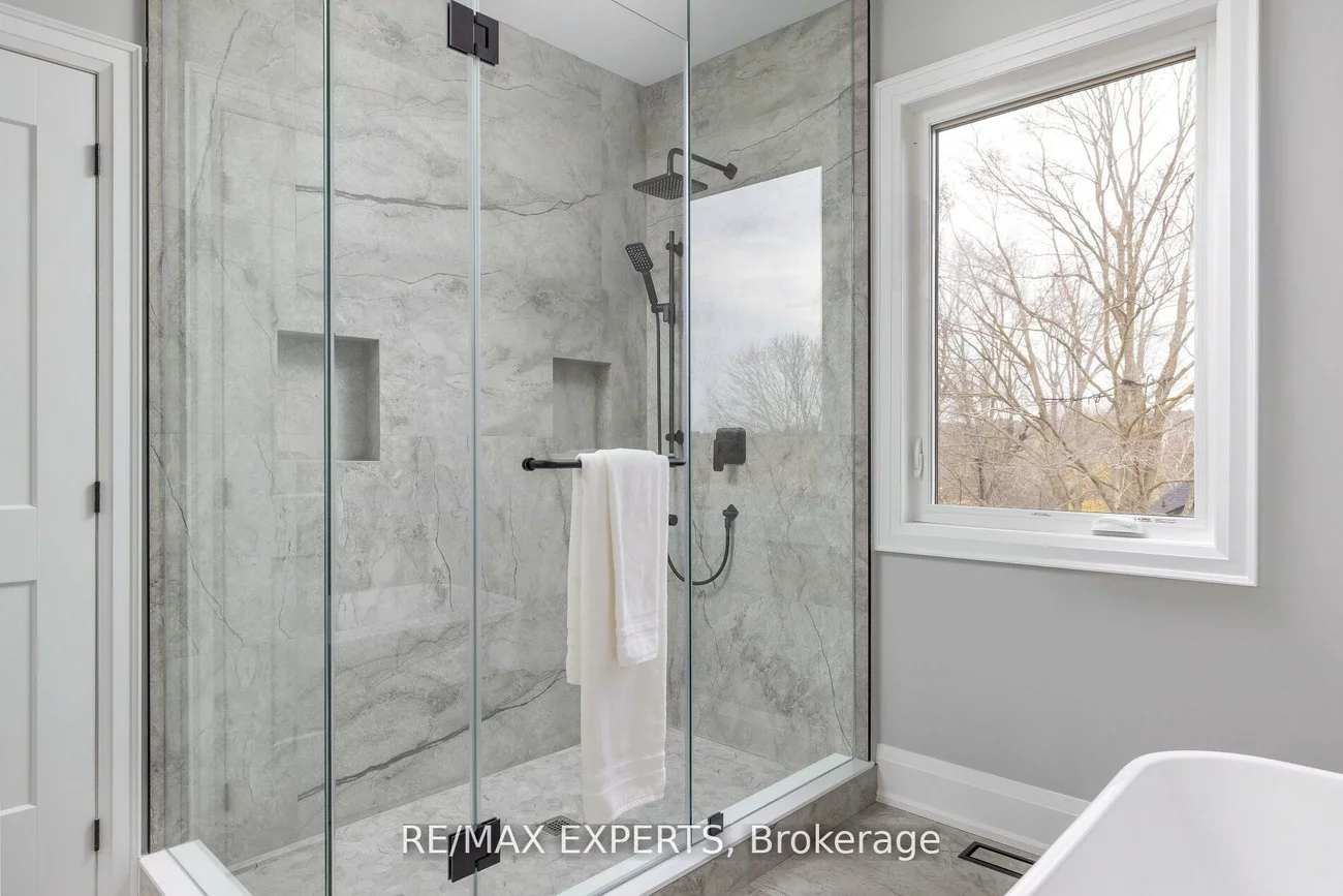 11A, Marion, Caledon East, Caledon