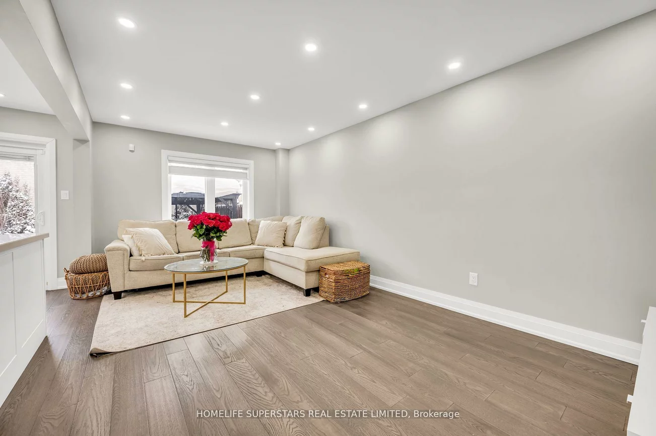 91, Hanton, Bolton East, Caledon