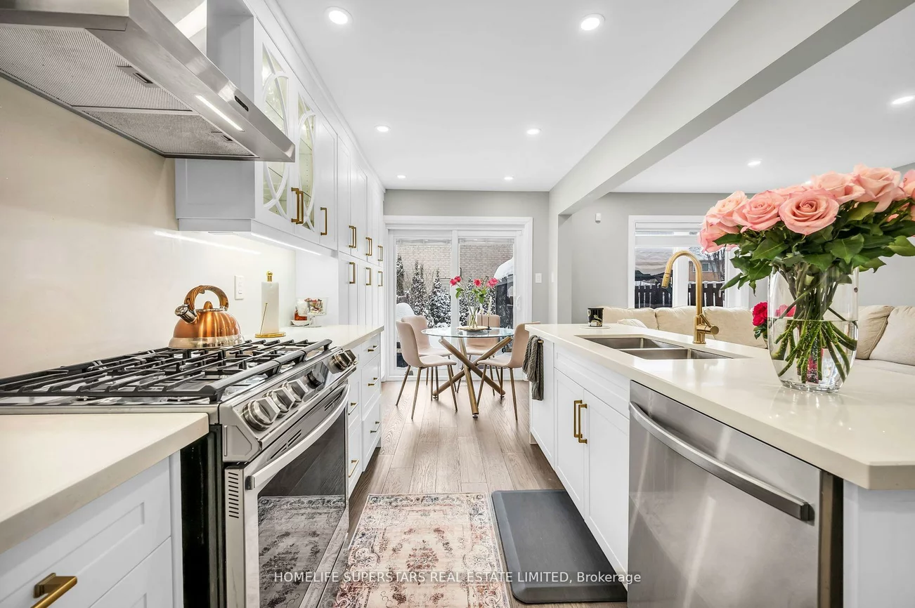 91, Hanton, Bolton East, Caledon