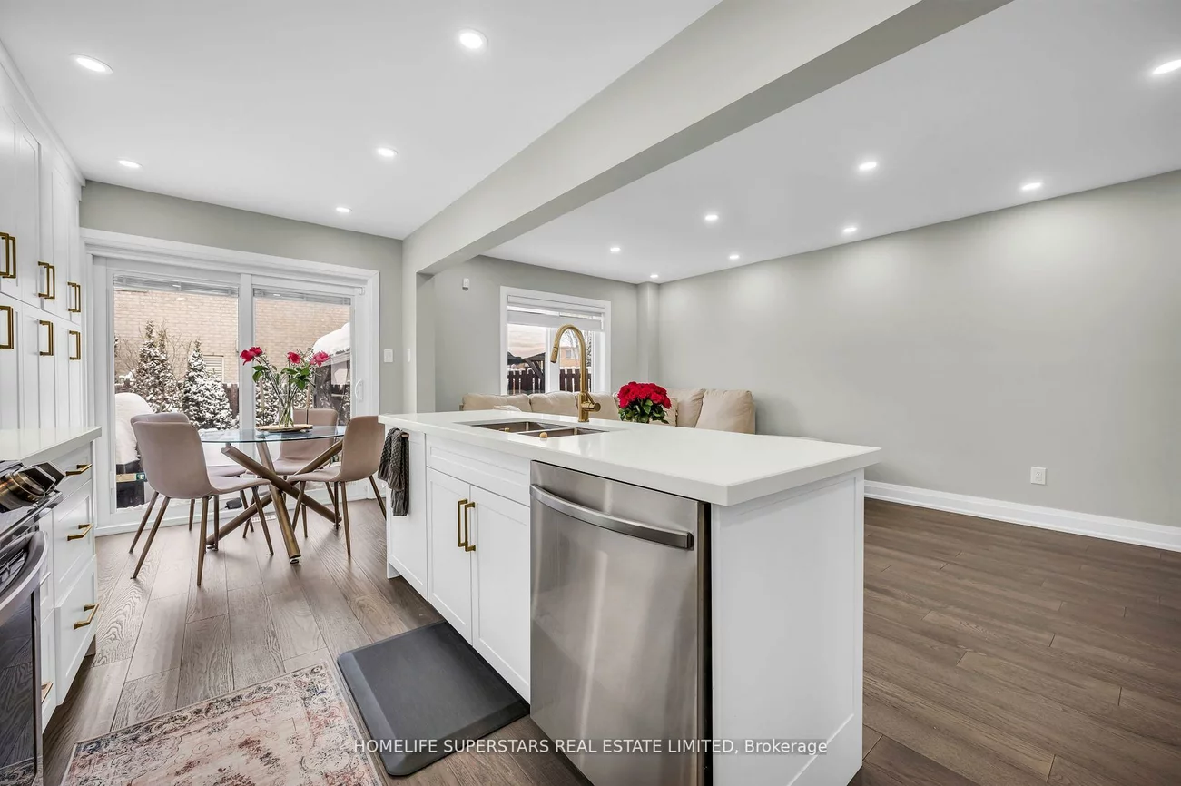 91, Hanton, Bolton East, Caledon