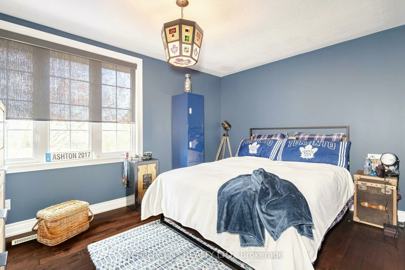 110, Palmer, Palgrave, Caledon