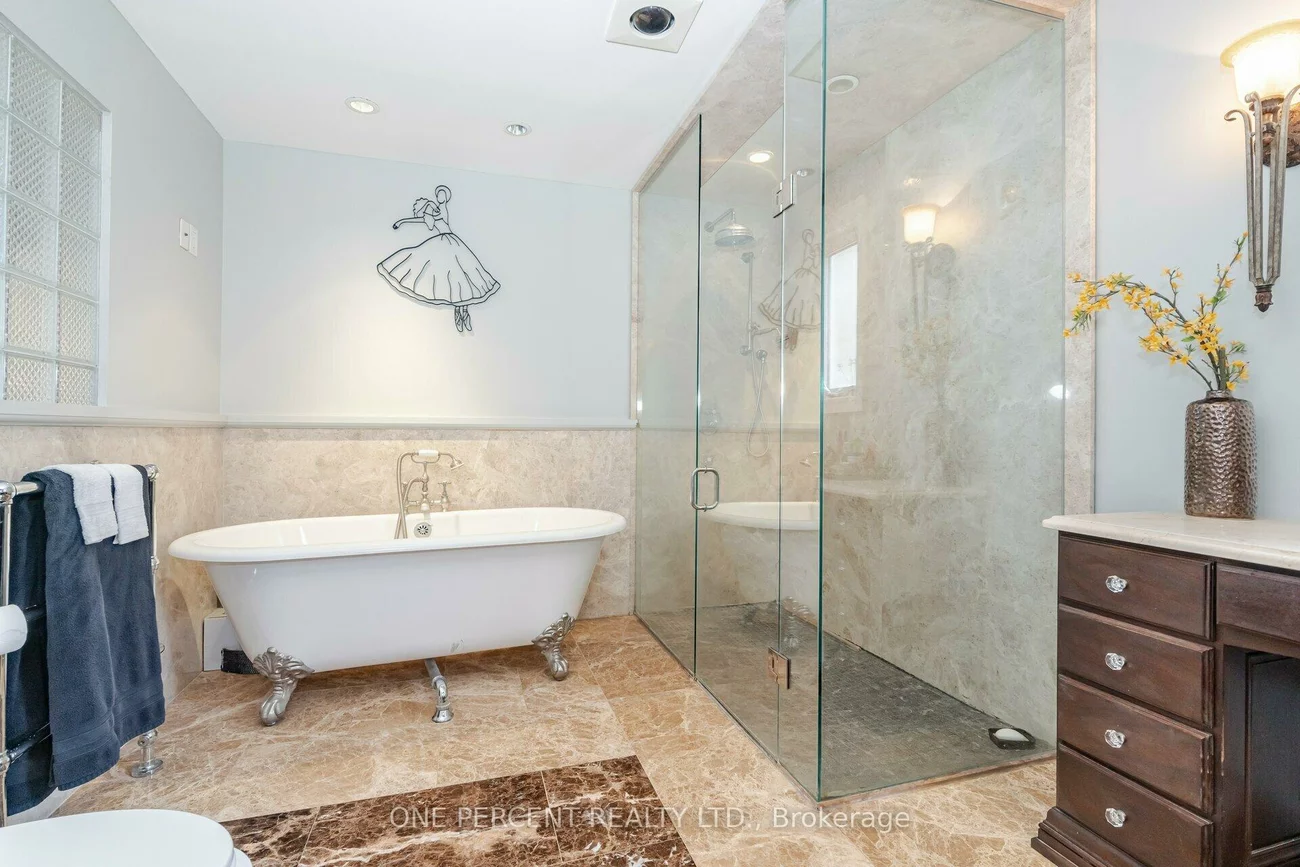 110, Palmer, Palgrave, Caledon