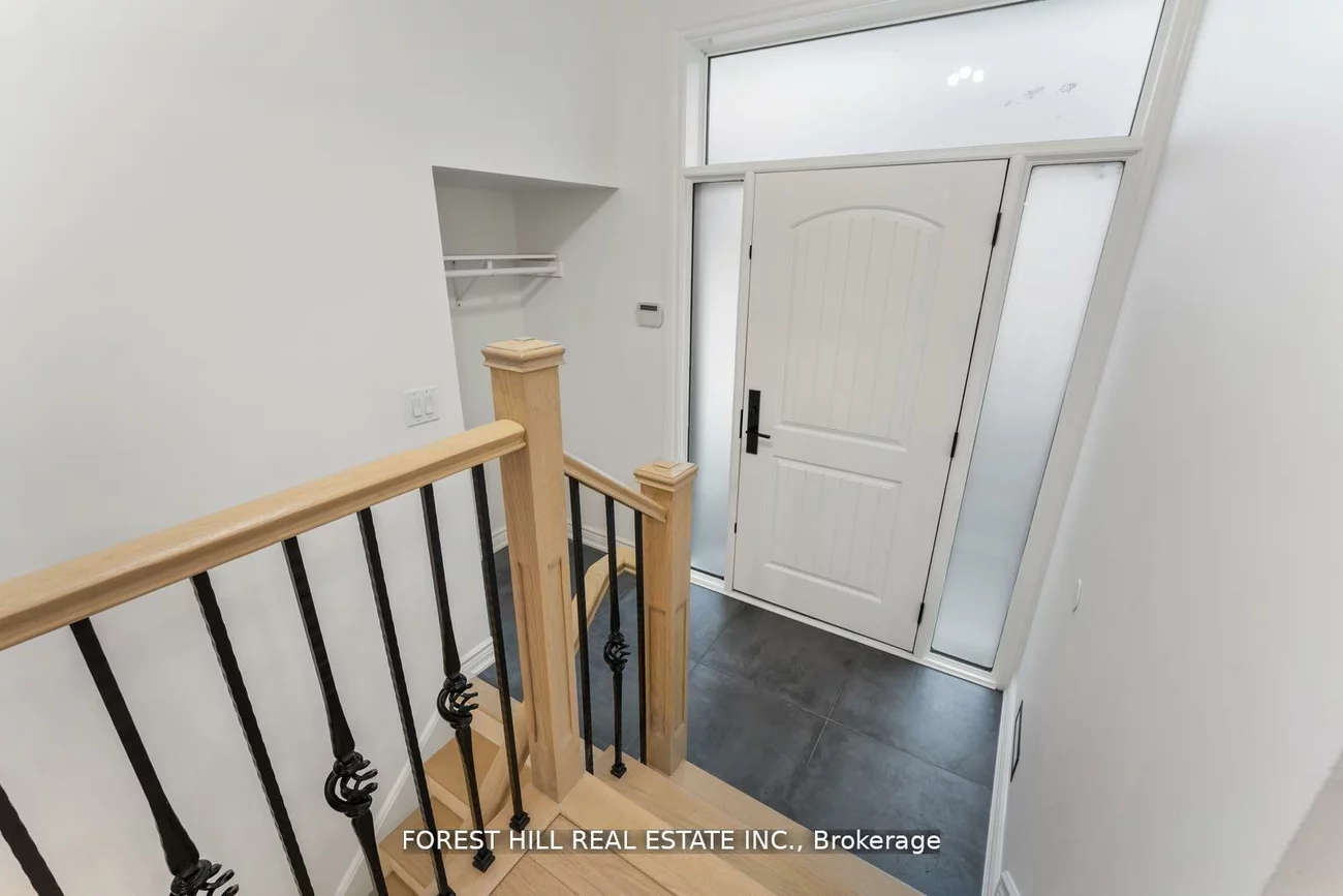 165, Kingsview, Bolton North, Caledon