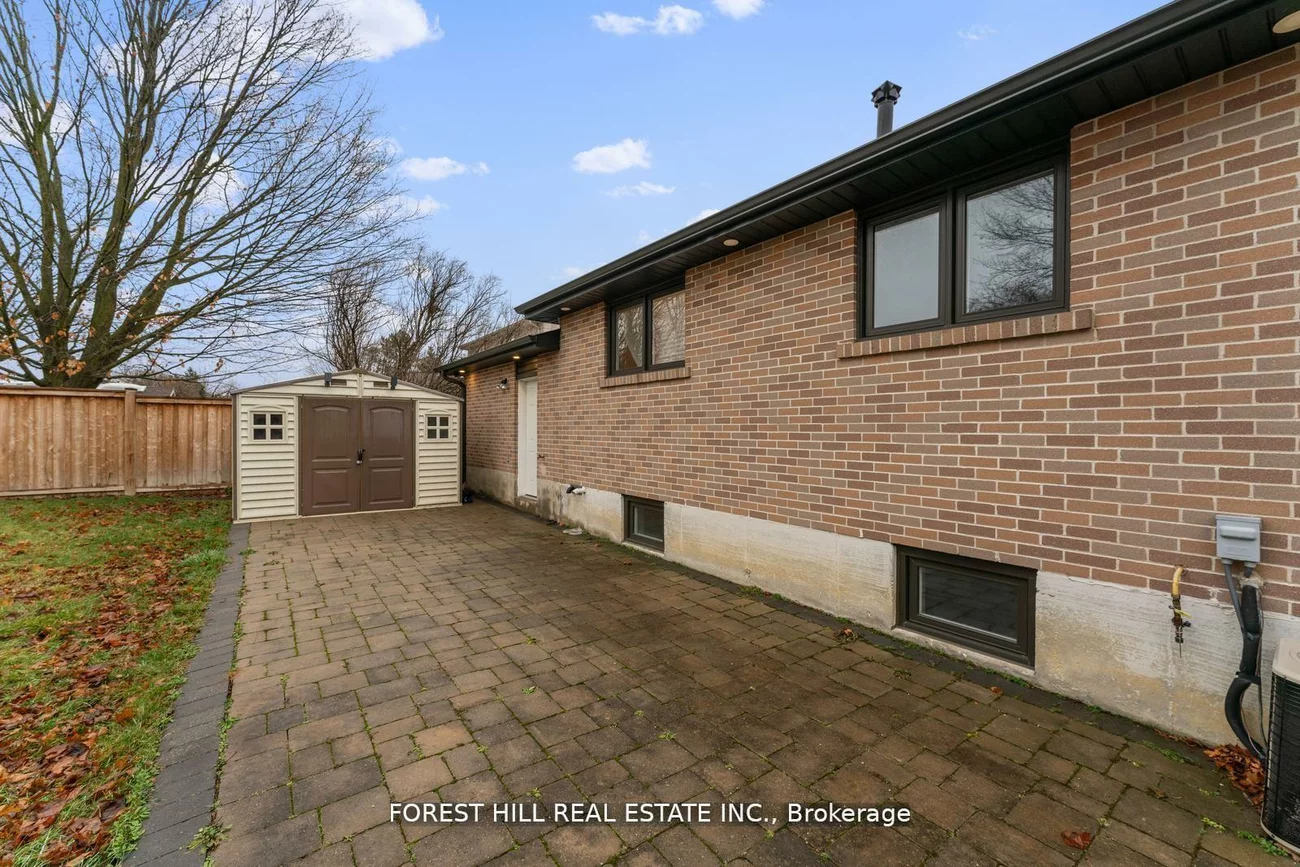 165, Kingsview, Bolton North, Caledon