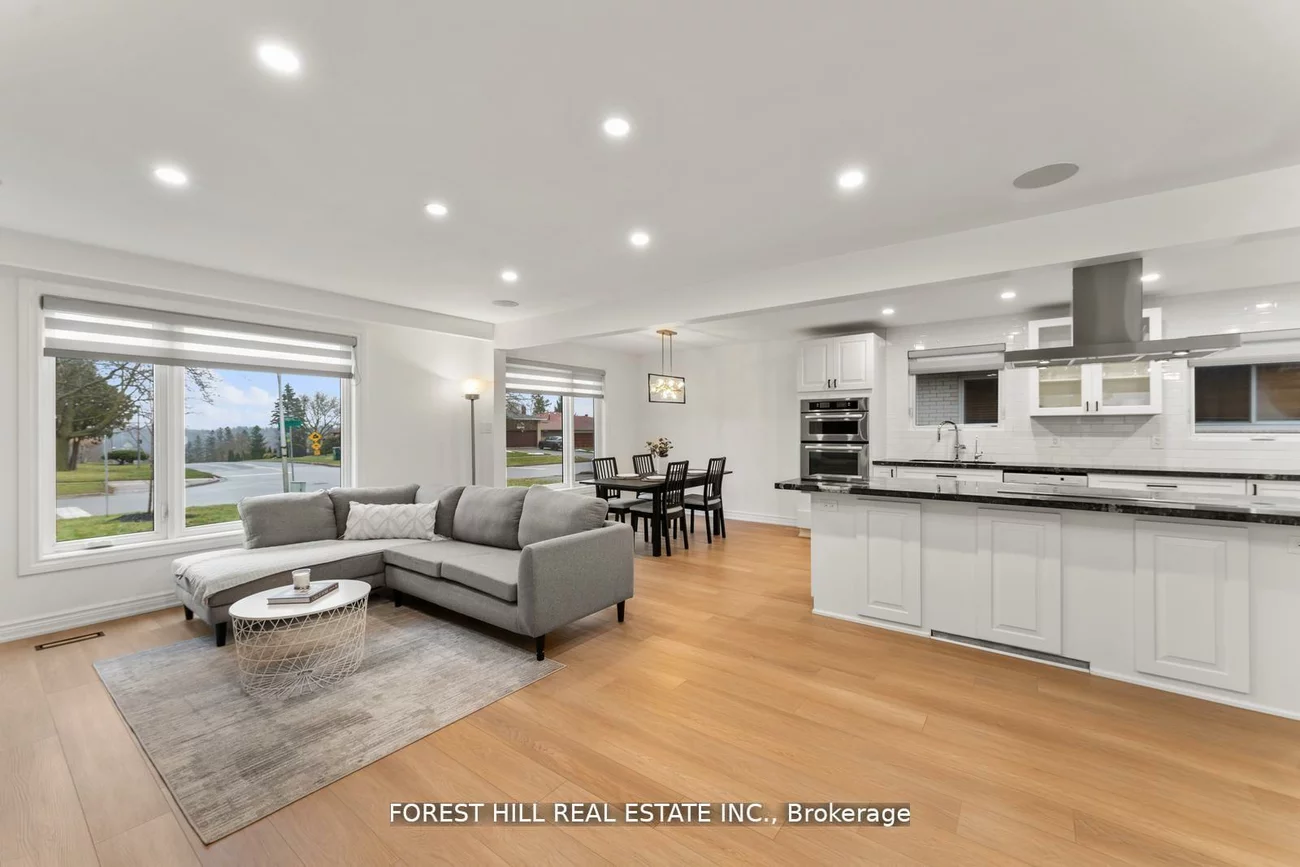 165, Kingsview, Bolton North, Caledon