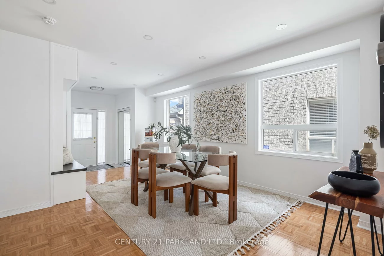 18, Humbershed, Bolton West, Caledon