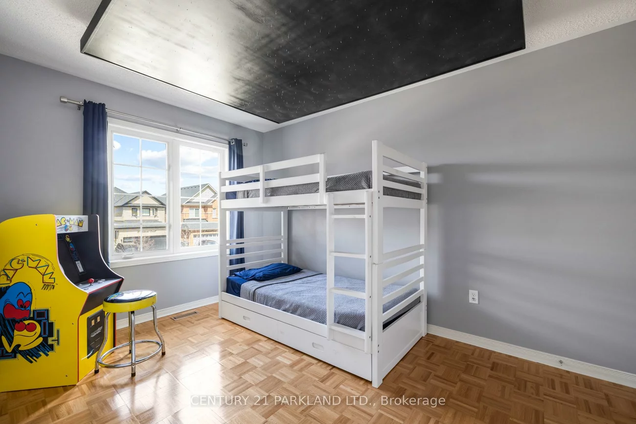 18, Humbershed, Bolton West, Caledon