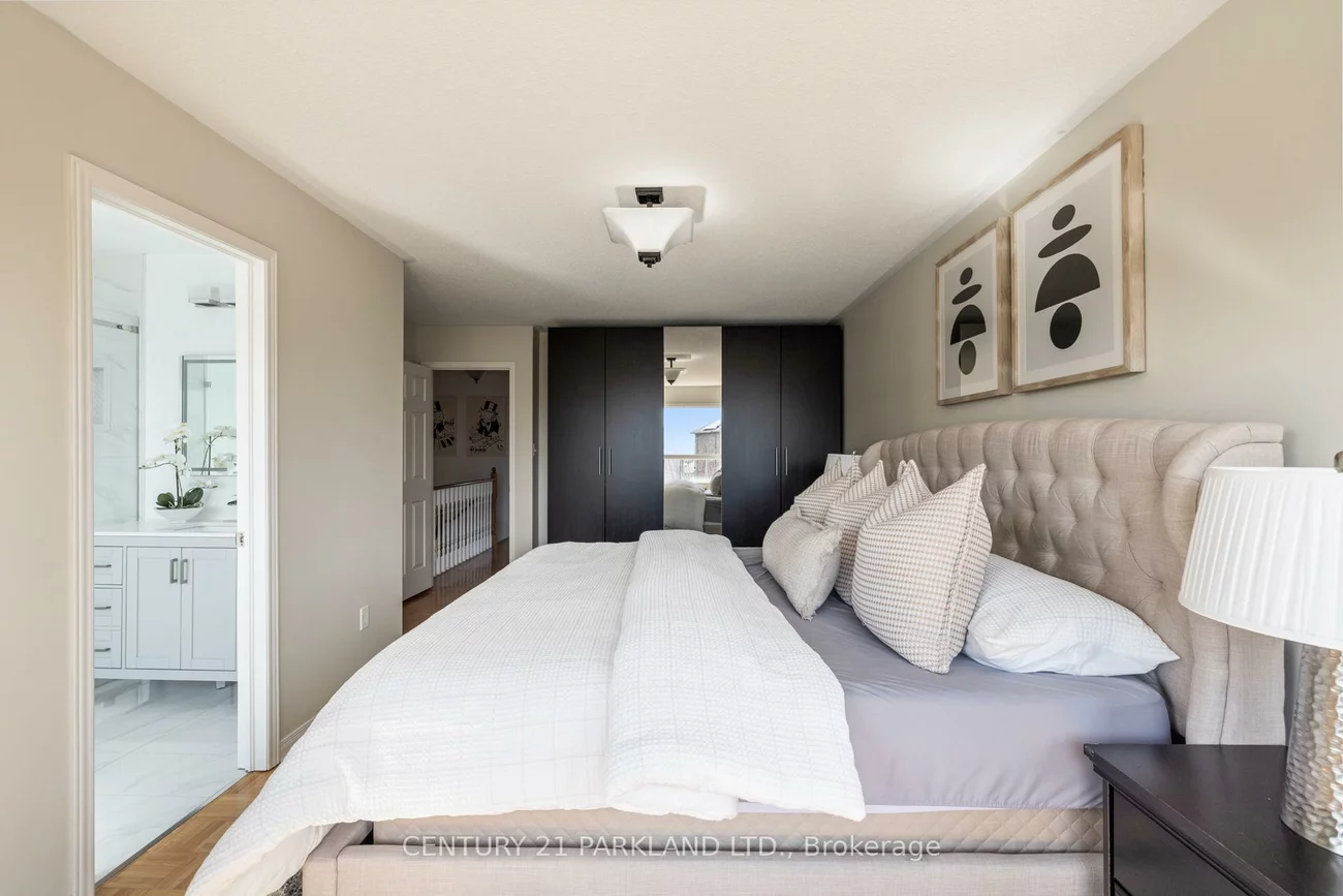 18, Humbershed, Bolton West, Caledon