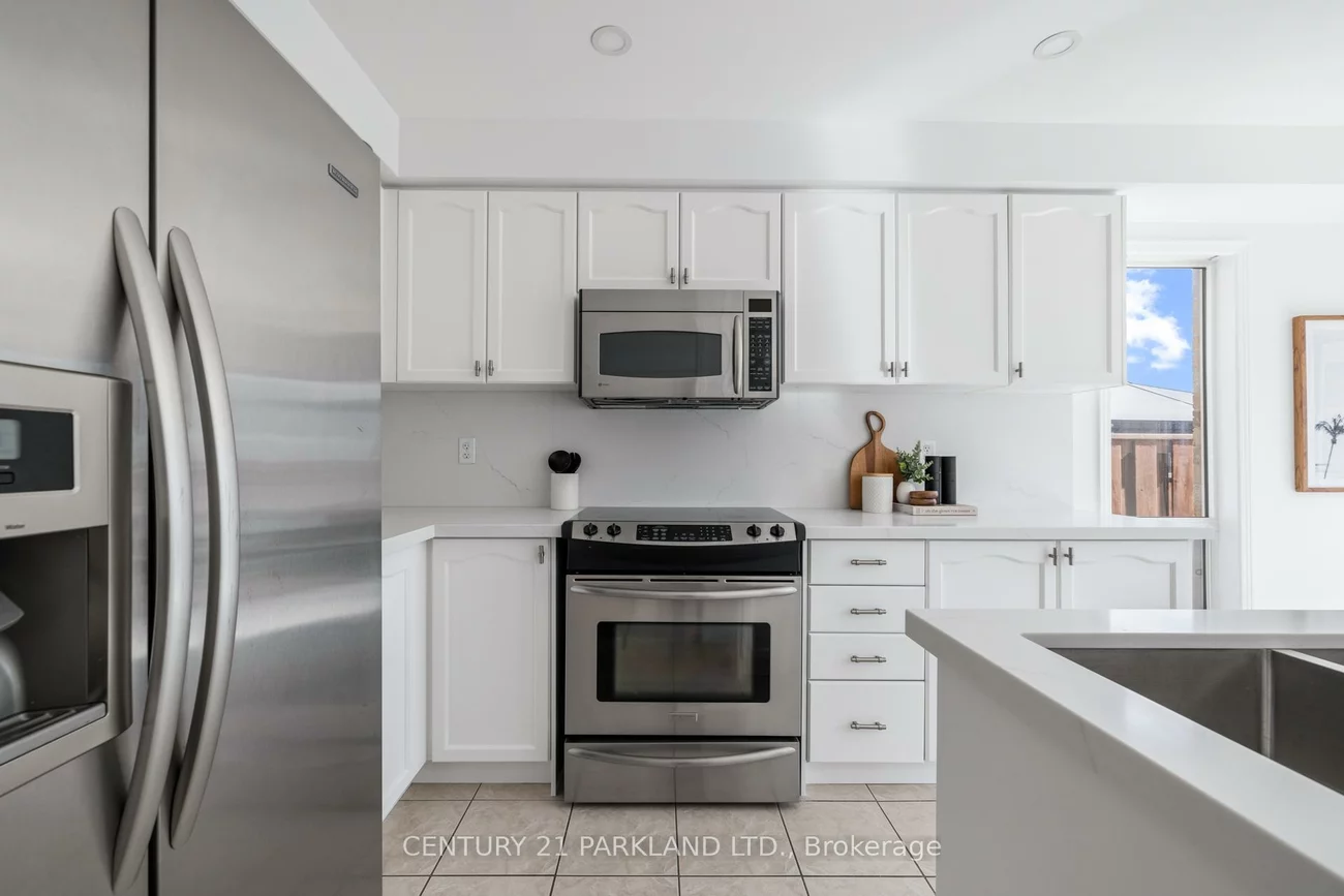 18, Humbershed, Bolton West, Caledon
