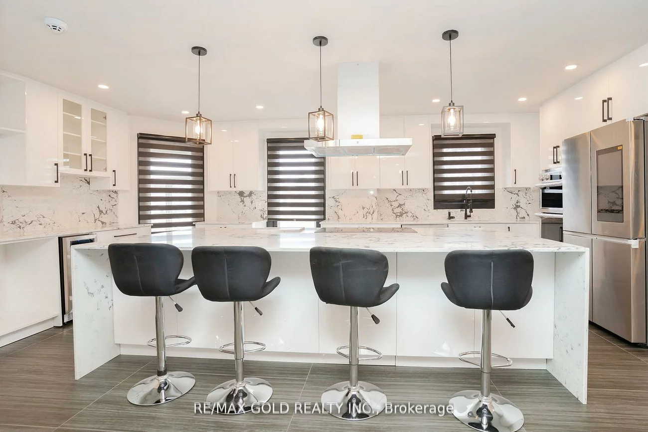 36, St Michaels, Bolton North, Caledon