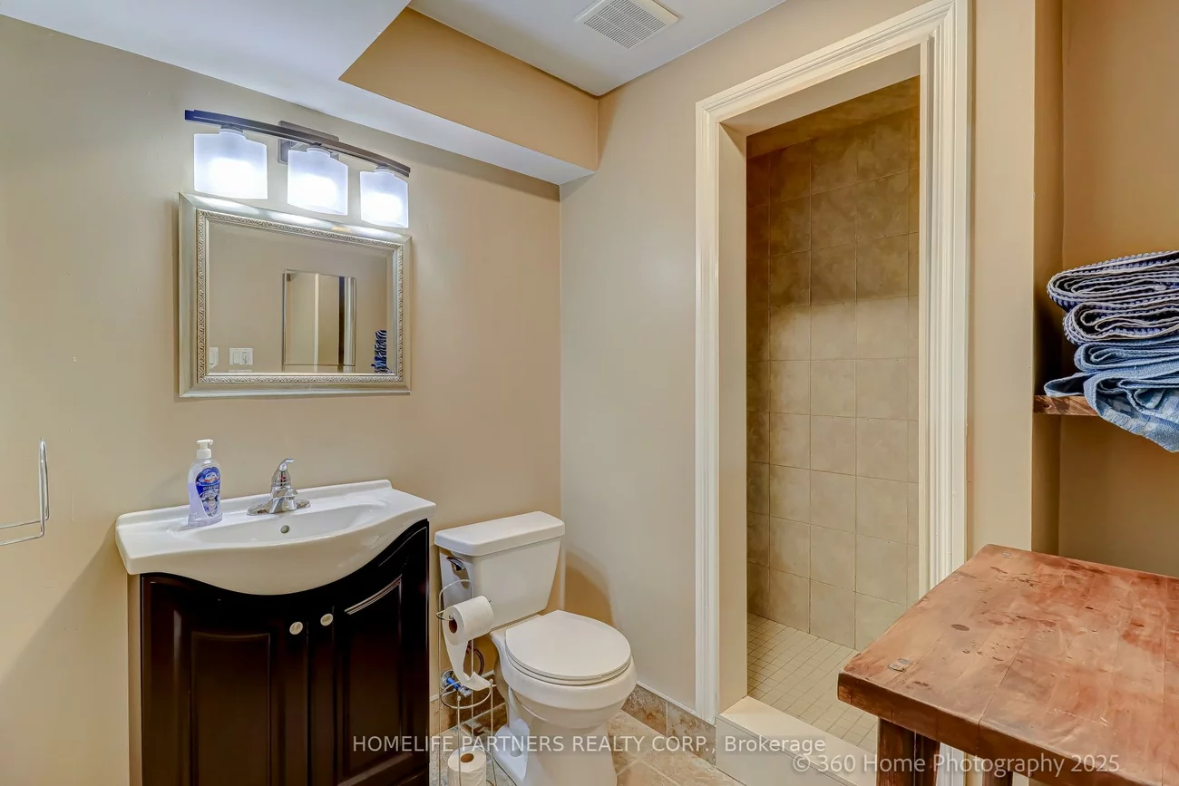 31, Knoll Haven, Bolton North, Caledon