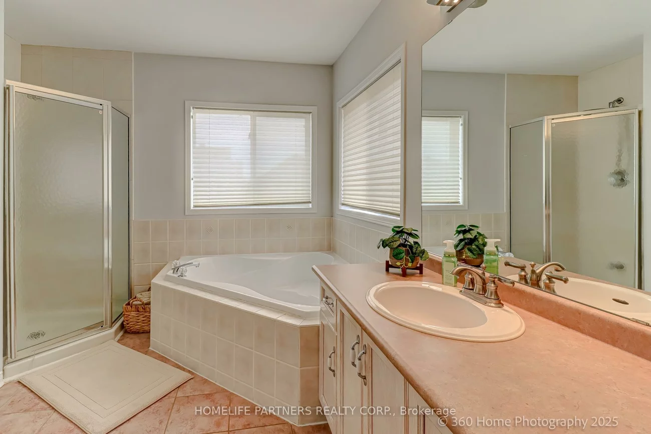 31, Knoll Haven, Bolton North, Caledon