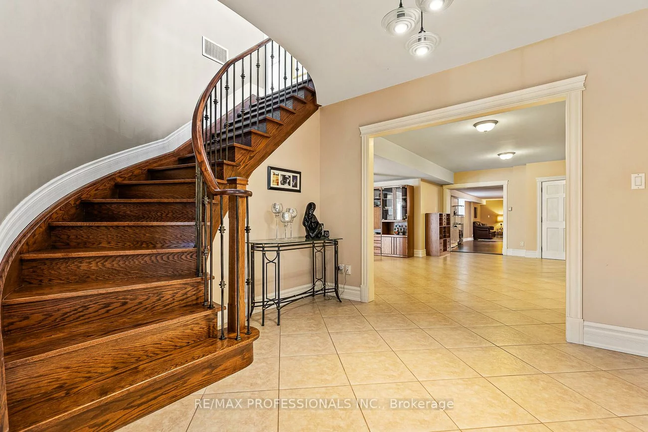 63, Rowley, Palgrave, Caledon