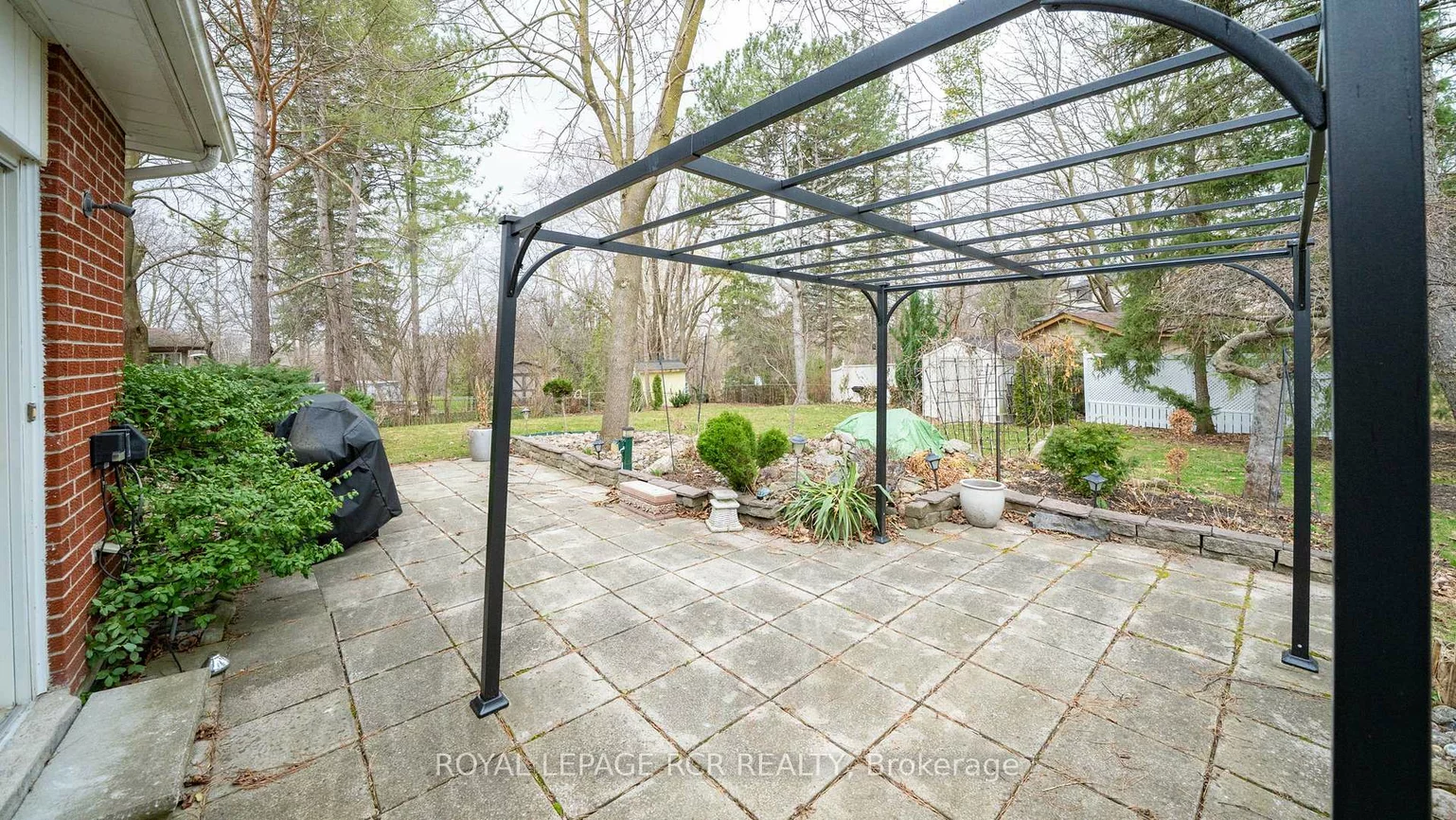 67, Birchview, Bolton North, Caledon