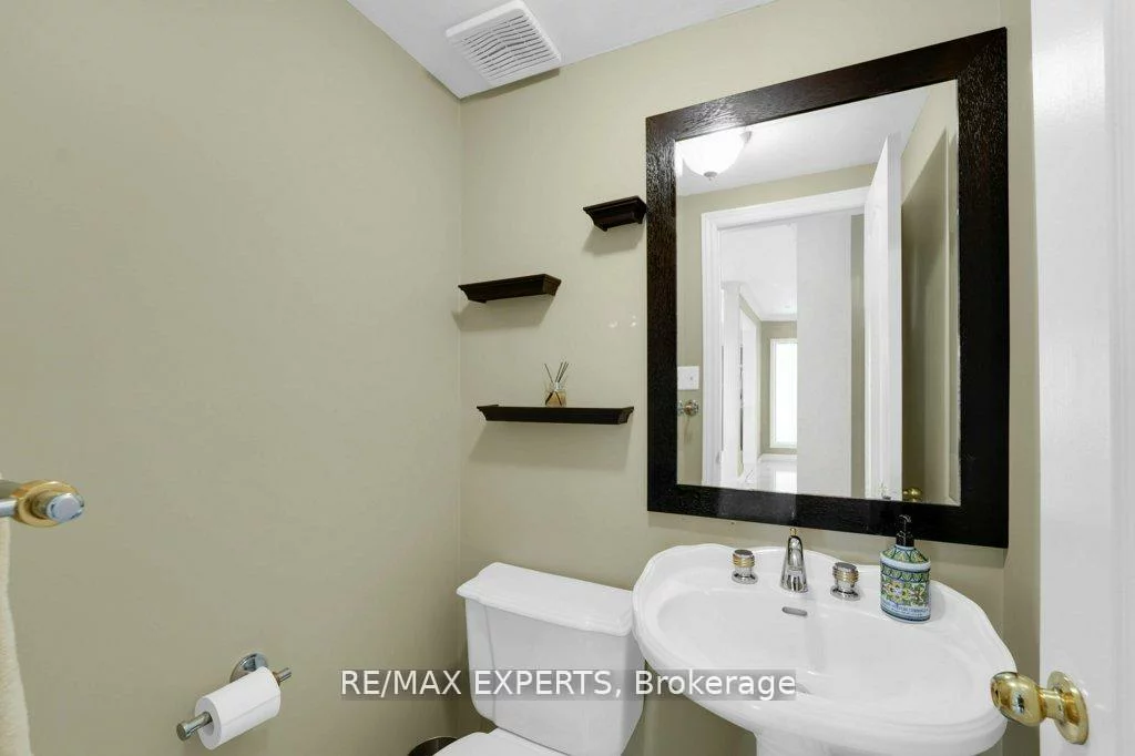 103, Fountainbridge, Bolton East, Caledon