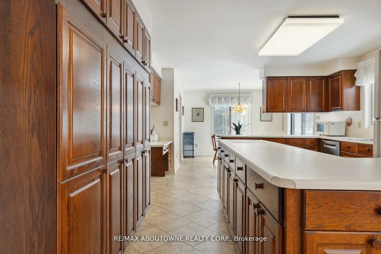 22, Matson, Palgrave, Caledon