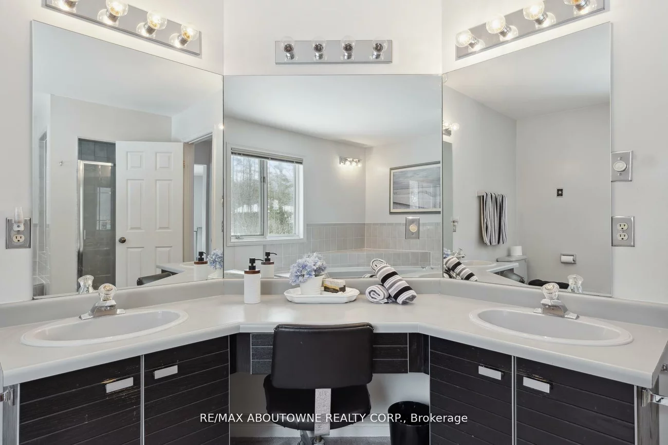 22, Matson, Palgrave, Caledon