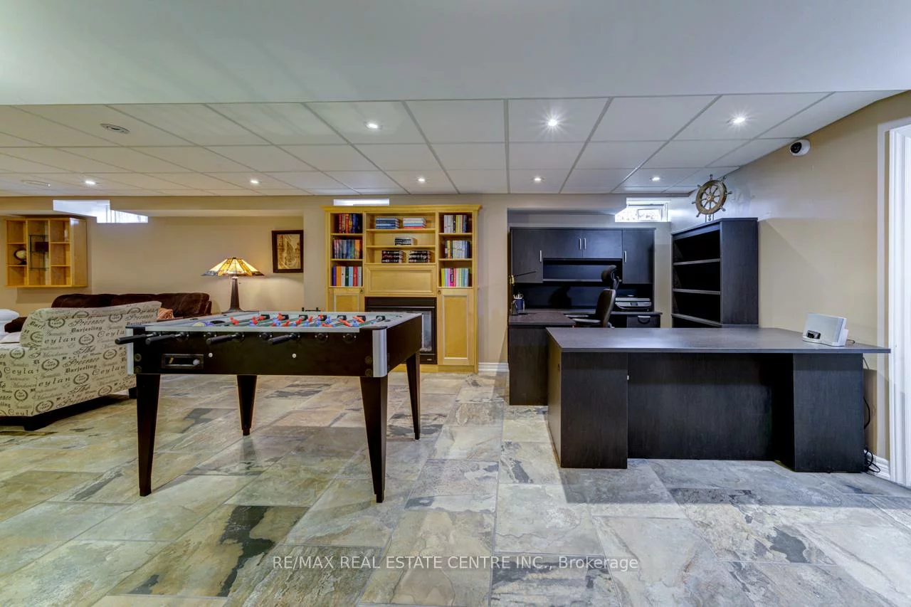 11, Tanzini, Bolton East, Caledon